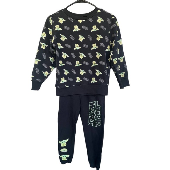 Star Wars Mandalorian Sweatsuit Kids Medium Black Baby Yoda 2 Piece - Picture 1 of 16